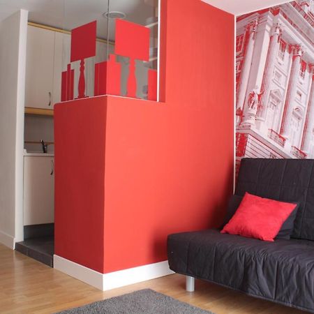 Metropol Rooms Madrid Esterno foto